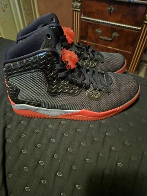 Talla 10.5 - Nike Air Jordan Spike Forty PE Negro Rojo Fuego Foto 1 de 4