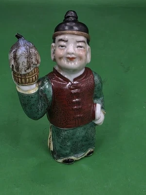 Estate 非常精美中国模制瓷鼻烟瓶带清朝同志 — 第 1/4 张图片