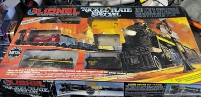 VINTAGE Lionel 6-1602 Nickle Plate Road Special Set w/Box AND EXTRA TRACK - Image 1 of 4