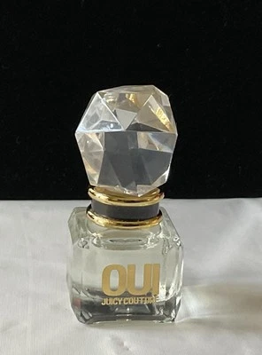 Juicy Couture "Oui" Eau De Parfum Miniature Perfume Splash .17 fl.oz. /5 ml-New - Imagem 1 de 4
