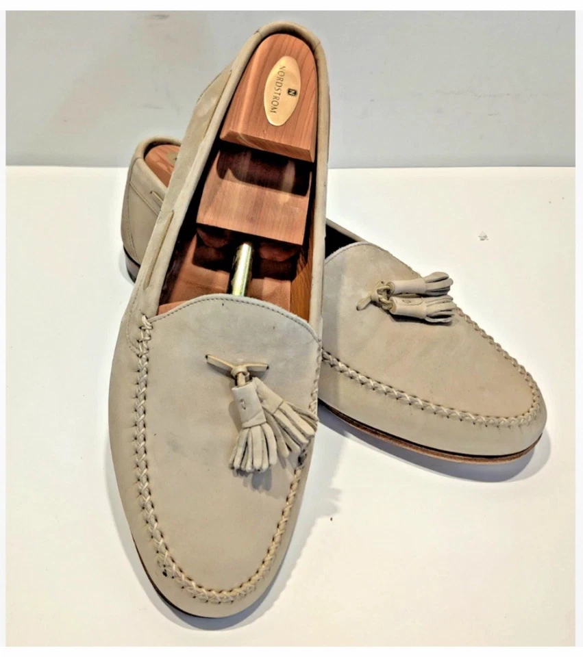 Zapatos Mocasines Ferragamo Hombre Beige Gamuza Borla Talla 11 1/2 Foto 1 de 4