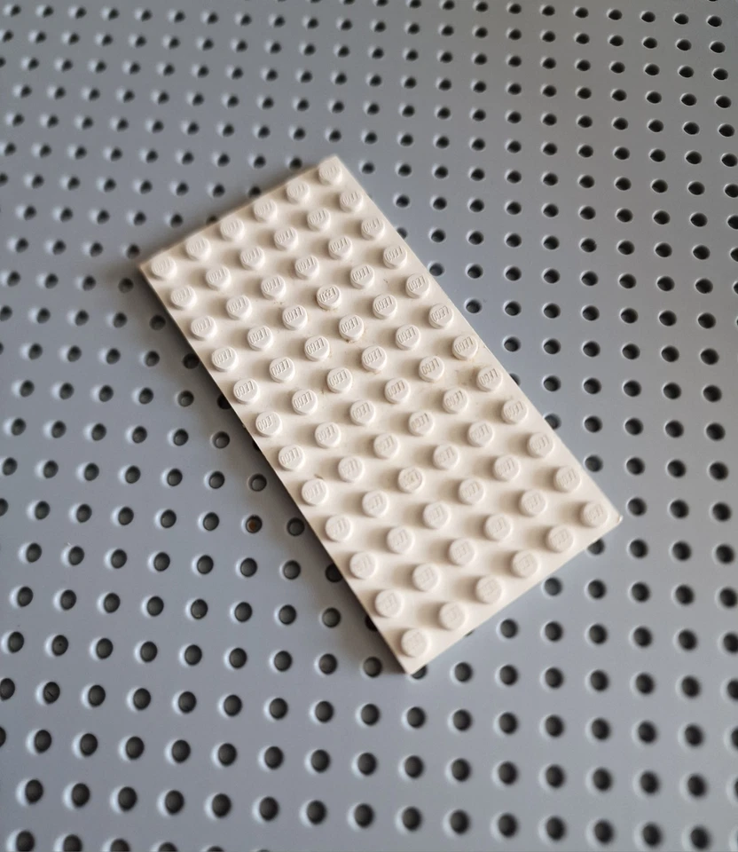 LEGO Platte Bauplatte Basisplatte 1 Stück Weiß 6x12 White Plate 3028 R2 - Bild 1 von 1