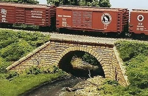 Monroe Models 2001 HO Scale Single-Track Stone Arch Bridge Kit - Picture 1 of 1