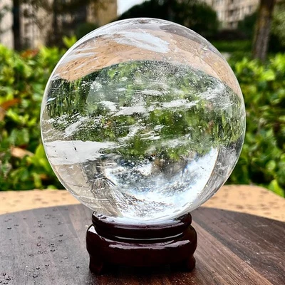 4.32LB High quality white fused crystal ball, used for repairing spiritual energ - Image 1 of 4