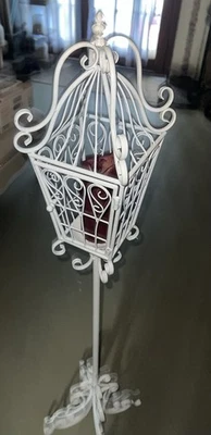 Linterna de vela sobre soporte, decoración de boda Foto 1 de 4