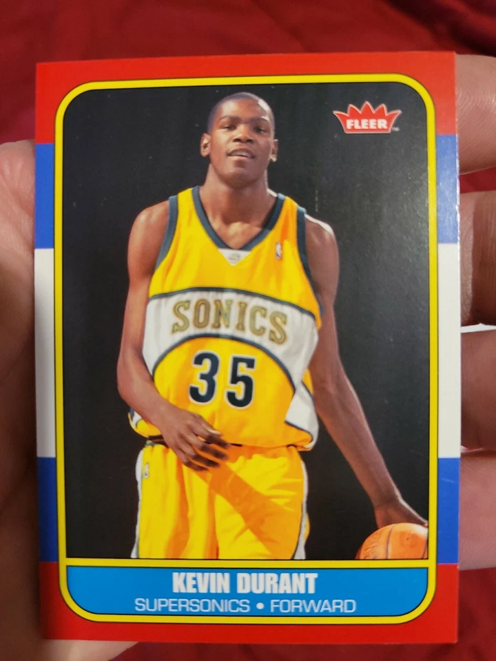 Fleer 1986 Retro Kevin Durant Rookie RC #143 Nets Warriors Supersonics 2007-08 Foto 1 de 3
