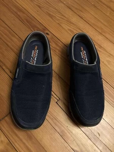 Skechers Memory Foam wide fit slipons size 9 - Picture 1 of 5