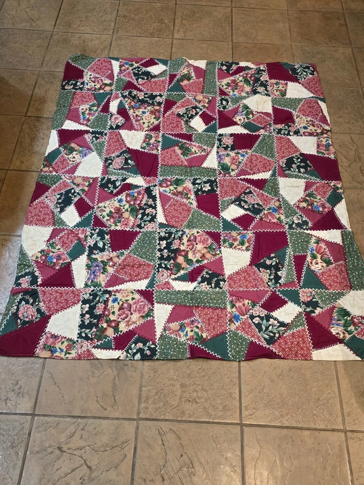 Hecho a mano acolchado Navidad vintage retazos algodón tiro 48 X 58 Foto 1 de 4