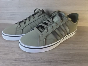 Adidas VS Pace 2.0 Herren Sportschuhe UK Größe 8 kacky grün, neu im Karton - Bild 1 von 13