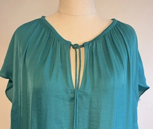 Witchery Top Size 12 Jade/Blue Silk Like Fabric Keyhole Neck Tie EUC - Picture 1 of 15