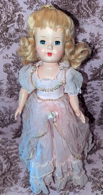 Muñeca Cenicienta Difícil de Encontrar De Colección Miel Effanbee Plástico Duro 14 Pulgadas Todo Original M4 Foto 1 de 4