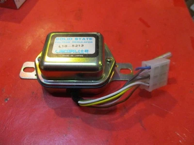 MAZDA B1800-B2000 -GLC- FORD COURIER -1977-1981 NUEVO -REGULADOR DE VOLTAJE =JAPÓN Foto 1 de 4