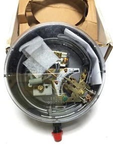 Interruptor de presión diferencial Mercoid DA-21-3-5S 60 PSIG - Imagen 1 de 8