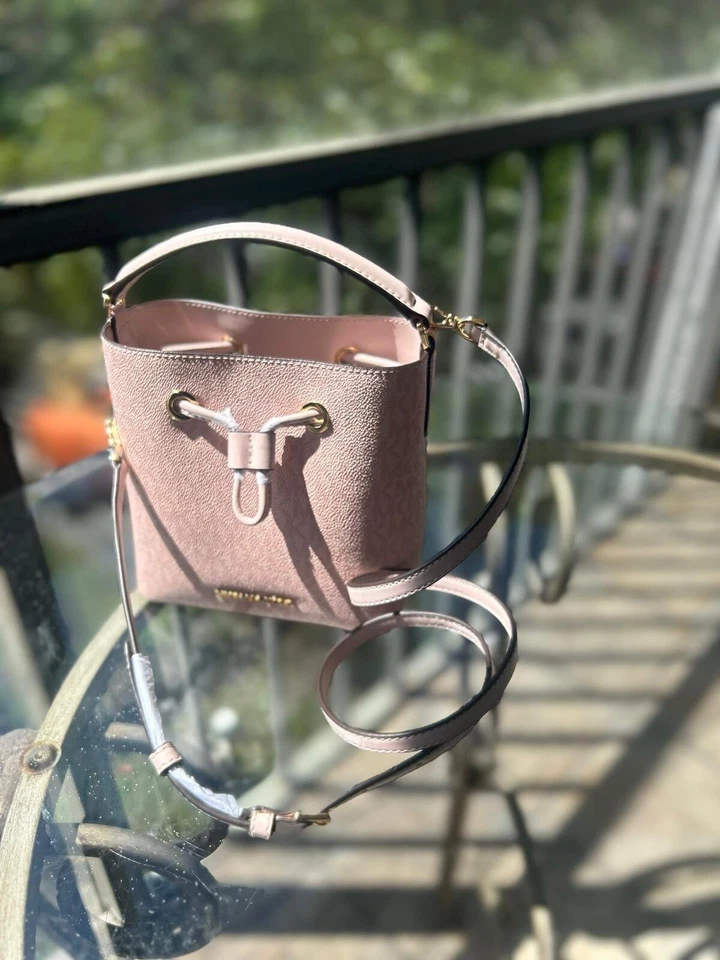 Michael Kors Suri Small Bucket Bag Crossbody MK Powder Blush Pink