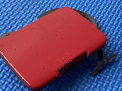 Volvo S60 One 2001-2004 usado parachoques delantero gancho tapa rojo Foto 1 de 4