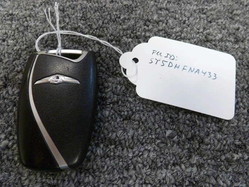 Hyundai Genesis 2015 llavero inteligente entrada sin llave control remoto OEM 3,8 R-Spec Ultimate Foto 1 de 1