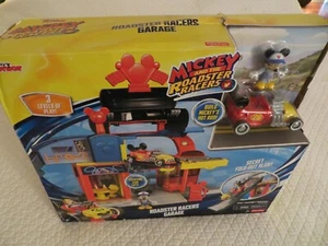 Disney Junior Mickey and the Roadster Racers Garage  BRAND NEW FREE SHIPPING!! - Picture 1 of 9