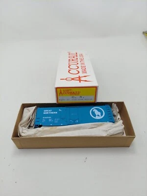 ACCURAIL HO Scale 3109 40' PLUG DOOR BOXCAR GREAT NORTHERN TRAIN KIT NOS - Image 1 of 4