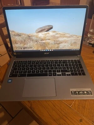 asus chromebook - Photo 1/3