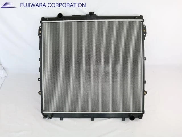 TOYOTA Sequoia Radiator 164000S010 [New] [PA103842981] - Image 1 of 2