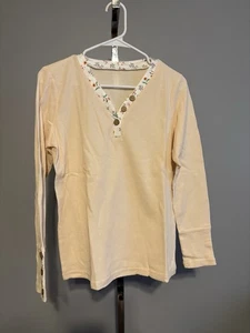 Henley Térmica Manga Larga para Mujer M/L Marfil Con Borde Floral - Imagen 1 de 5