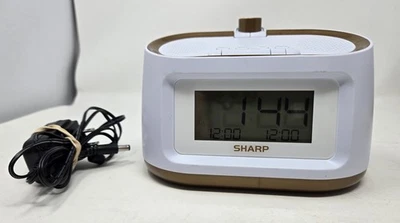 Sharp Projection Alarm Clock With Soothing Nature Sleep Sounds On Wall Ceiling - Image 1 of 4