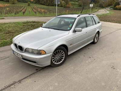 530d touring angemeldet fahrbereit TÜV 09/26 zuverlässiges Langstreckenfahrzeug - Bild 1 von 4