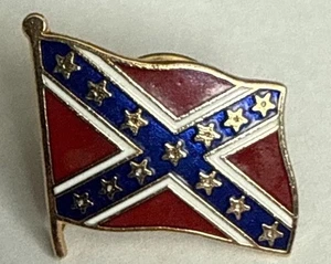 Vintage Old American Flag - Pin Badge - Picture 1 of 2