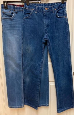 LOTE de 2 Pantalones de mezclilla azules para niños-Levi's 514 corte vaquero recto/Wrangler (talla 16) Foto 1 de 4