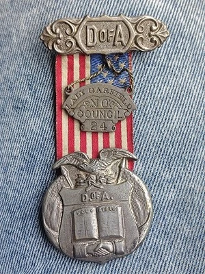 Rare 1891 Daughters Of America Lady Garfield Council No. 24 Pin 13 Star Flag - Image 1 of 4