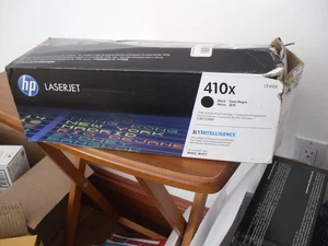 HP 410X High Yield Black Original LaserJet Toner Cartridge, DATED 11/2024 - Picture 1 of 4