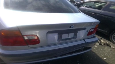 Trunk/Hatch/Tailgate Sedan Canada Market Fits 01-05 BMW 320i 28945221 Foto 1 de 4