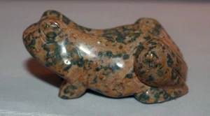 Jasper Gemstone FROG 73 grams b1 - Picture 1 of 2