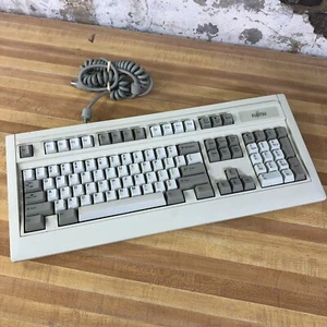 VINTAGE FUJITSU FKB4700 AT 5-PIN DIN CLICKY MECHANICAL KEYBOARD - Picture 1 of 7
