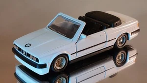 BMW 325i - Mc Toy - White - Foto 1 di 9