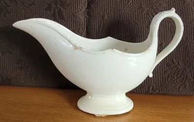 Saucière très ancienne faïence blanche de l'Est CLAIREFONTAINE Creil Montereau - Photo 1/4