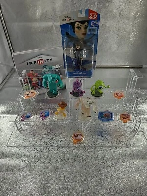 Lote Disney Infinity Sullivan Crystal Perry Ornitorrinco Cristal Sullivan Livro Discos - Imagem 1 de 4