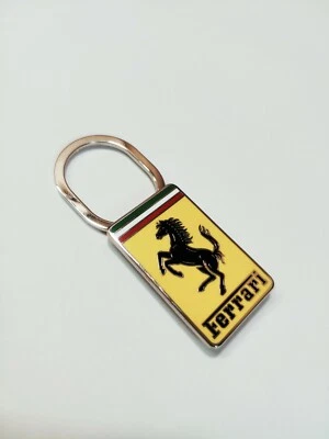 Original Ferrari Viereck Pferd Emblem Schlüsselanhänger keychain OE# 95991640