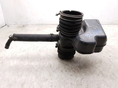 Toyota Solara 2001 3,0 L 6 cilindros filtro de aire tubo resonador montaje  Foto 1 de 4