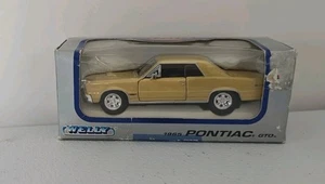 Welly Maßstab 1:38 1965 Pontiac GTO - Bild 1 von 8