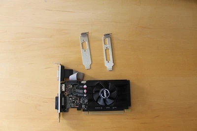 Tarjeta de gráficos MSI GT7102GD3LP GeForce GT 710 2 GB DDR3 Foto 1 de 3