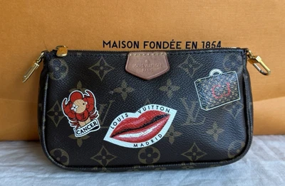 Louis Vuitton Monogram Multi Pochette Accessory SMALL pochette ONLY - Image 1 of 4