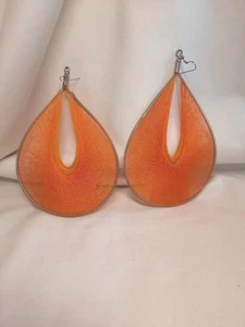 1 par de pendientes grandes de lágrima de hilo de seda 2 tonos de naranja hechos a mano - Imagen 1 de 4
