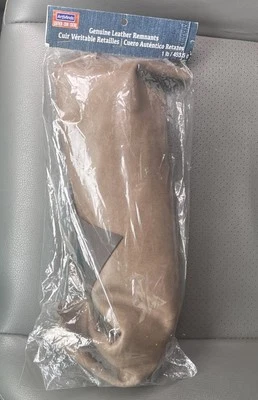 Restos de cuero genuino colores/tamaños surtidos 1 lb Art Minds Foto 1 de 4