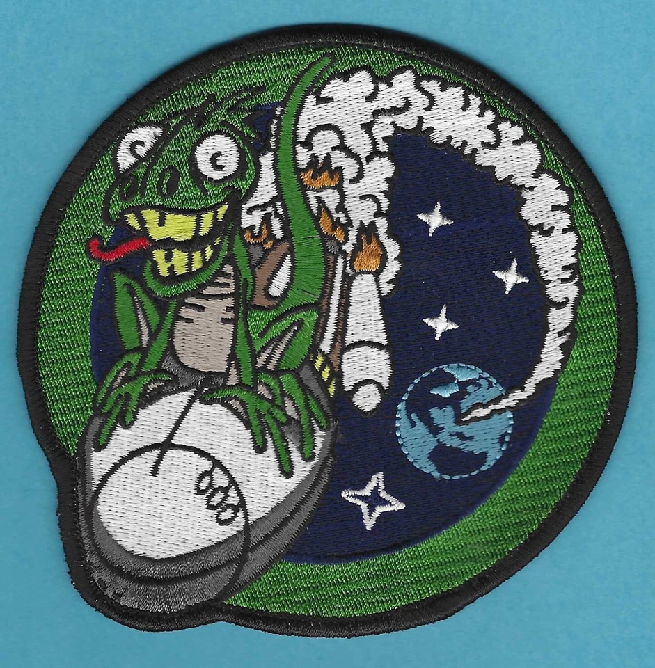 NASA ATLAS V NROL-61  RECONNAISSANCE SATELLITE SPACE LAUNCH PATCH - Image 1 of 1
