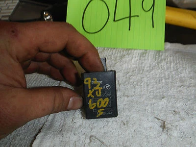 Реле электрическое 1993 93 Yamaha XJ600S XJ600 S XJ 600 - Изображение 1 из 4