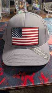 Markenscheine Unisex Curved Vintage Old Glory Petformance 500 Stretch Fit - Bild 1 von 5