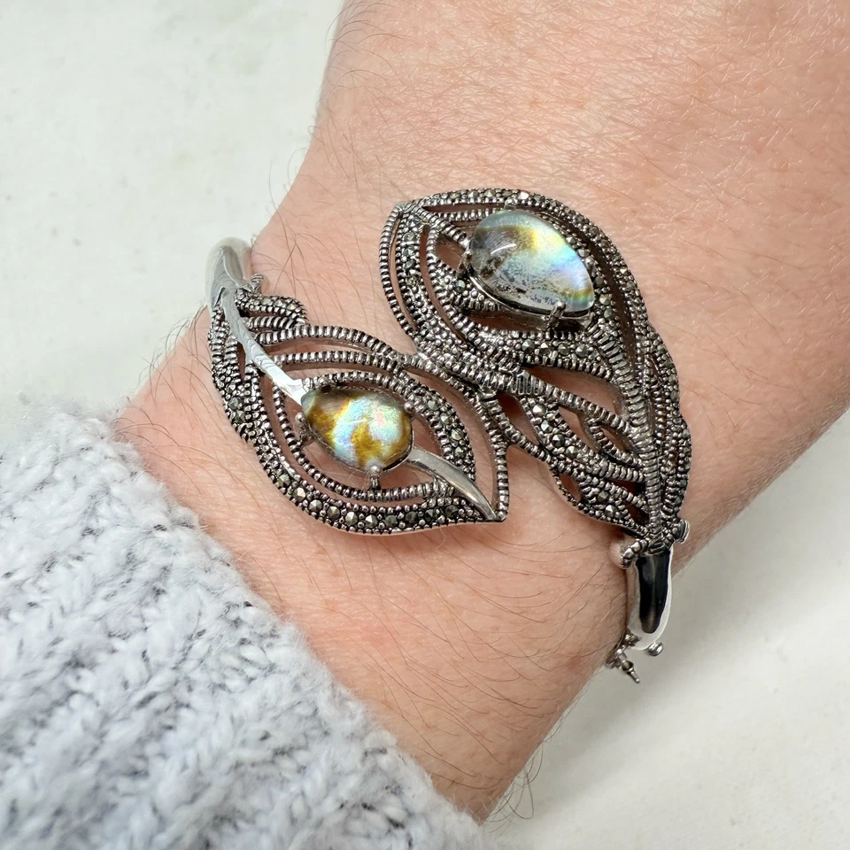 Pulseira de dobradiça folheada a prata Abalone pena de pavão marcasita 7" SLC - Imagem 1 de 4
