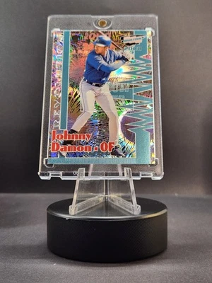 Tarjeta de error Pacific Revolution Shadow Parallel #69 2000 Johnny Damon Royals 28/99 Foto 1 de 3