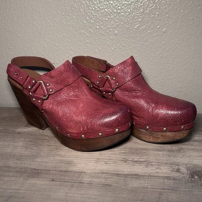 Zueco Kork-Ease Carmella Borgoña EE. UU. Talla 10M 42EUStud Plataforma Tacón Cuero Foto 1 de 4